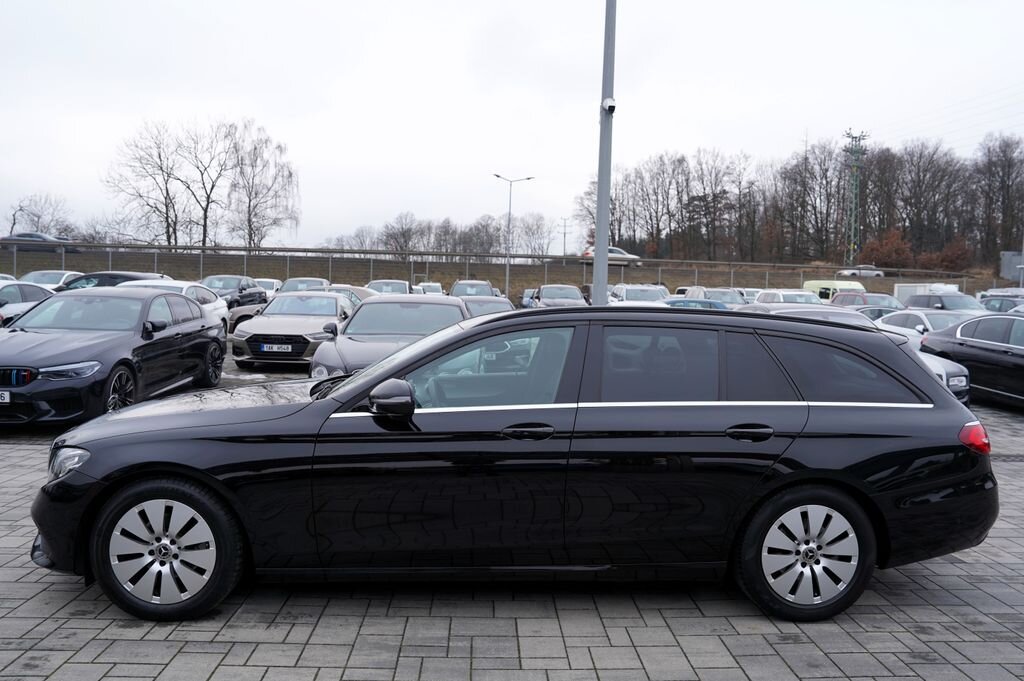 Mercedes-Benz Třídy E Kombi 2,0 l 143 kw