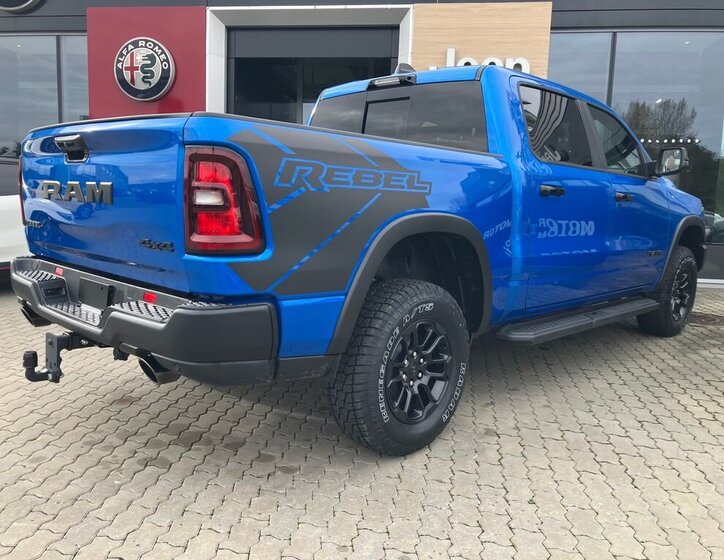 Dodge RAM Pick-up 3,0 l 313 kw