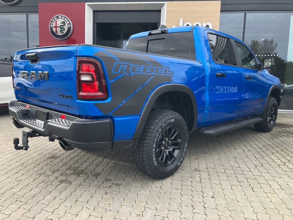 Dodge RAM Pick-up 3,0 l 313 kw