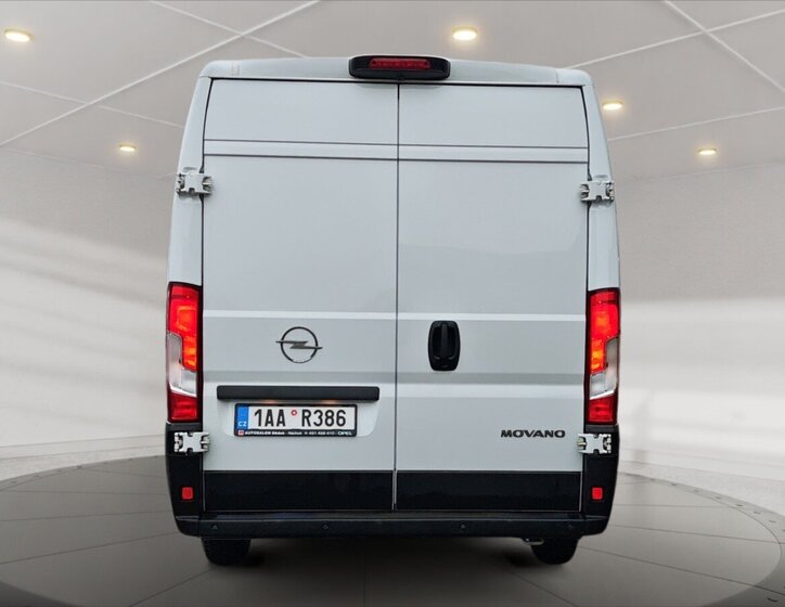Opel Movano Skříň 2,2 l 121 kw