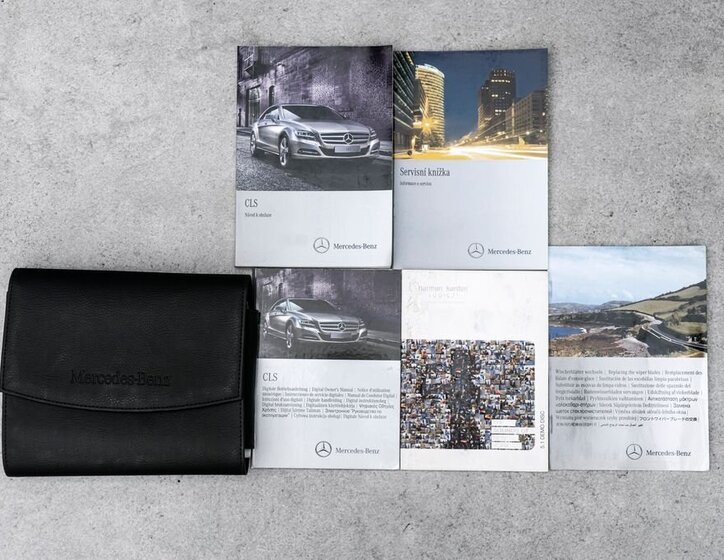 Mercedes-Benz CLS 21