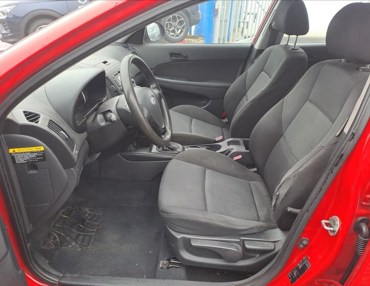 Hyundai i30 Hatchback 1,4 l 80 kw