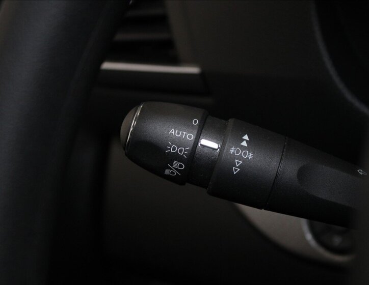 Citroën SpaceTourer MPV 2,0 l 110 kw