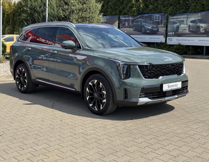 KIA Sorento SUV / Terénní 2,2 l 142 kw