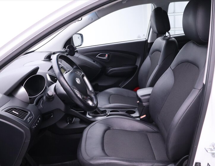 Hyundai ix35 SUV / Terénní 1,6 l 99 kw