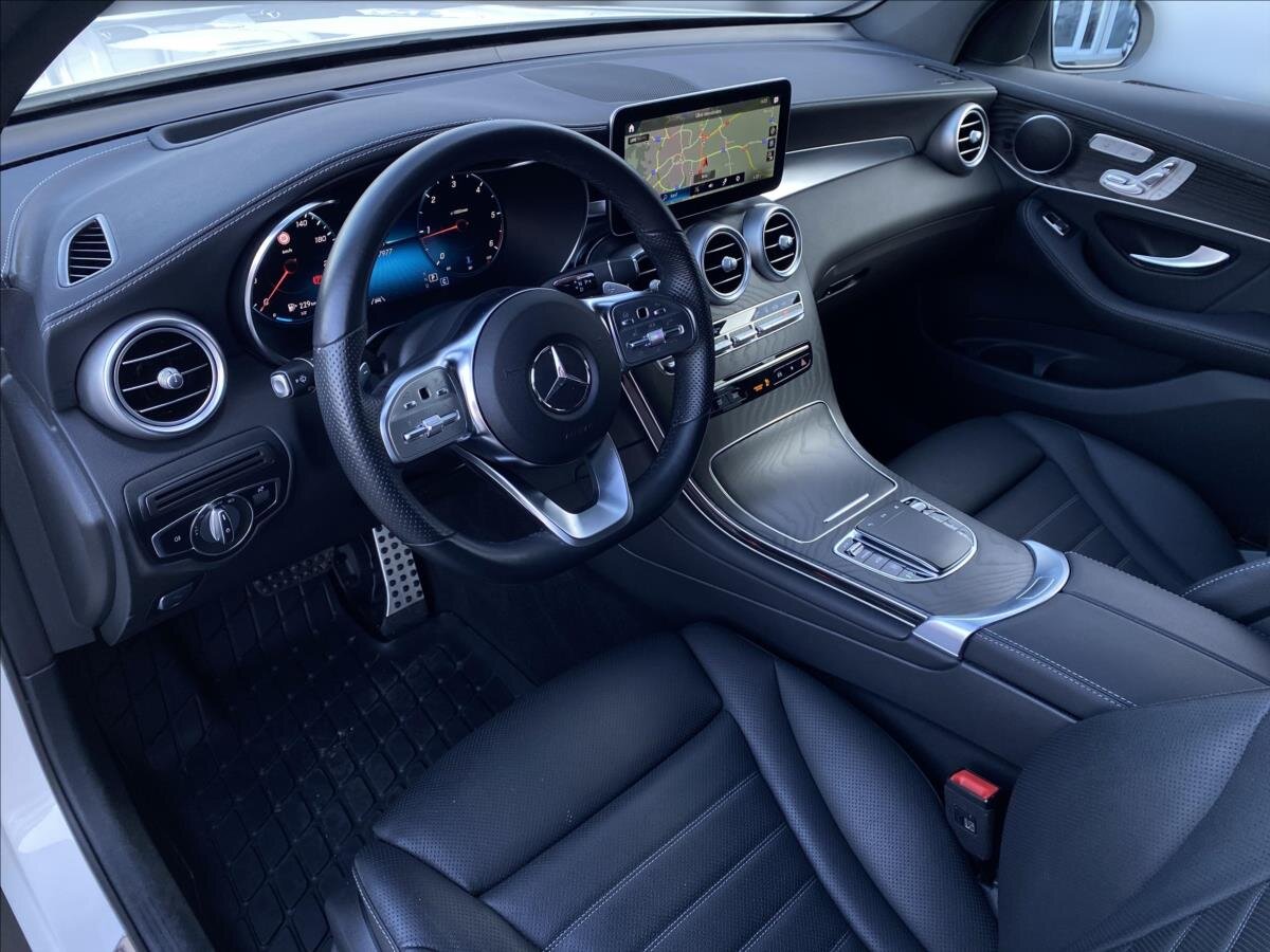Mercedes-Benz GLC SUV / Terénní 2,0 l 180 kw