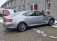 Škoda Superb Liftback 2,0 l 140 kw