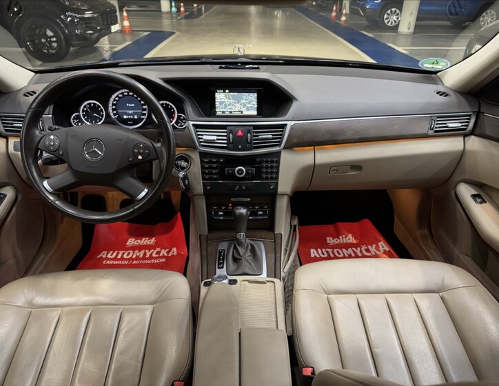 Mercedes-Benz Třídy E 22