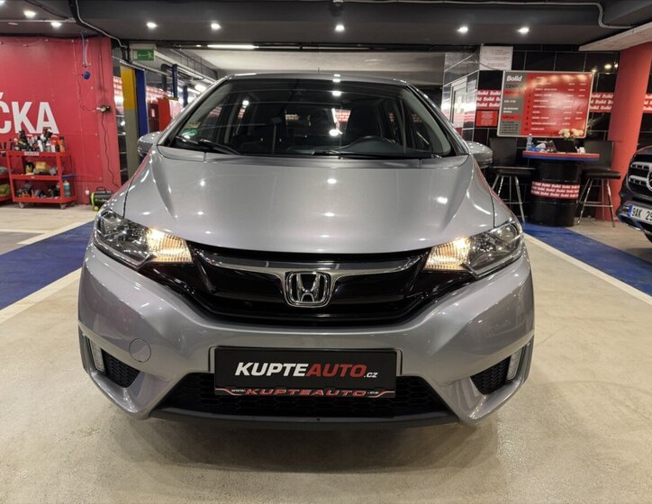 Honda Jazz Hatchback 1,3 l 75 kw