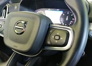 Volvo XC40 25