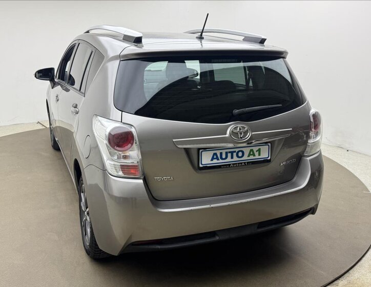 Toyota Verso MPV 1,8 l 108 kw