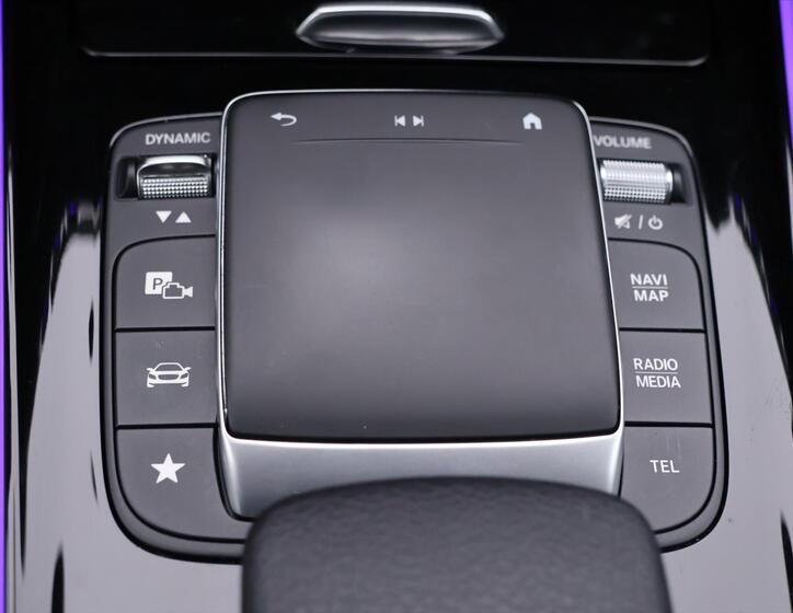 Mercedes-Benz EQA 35