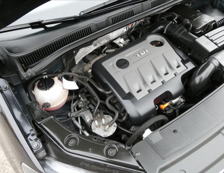 Seat Alhambra MPV 2,0 l 103 kw