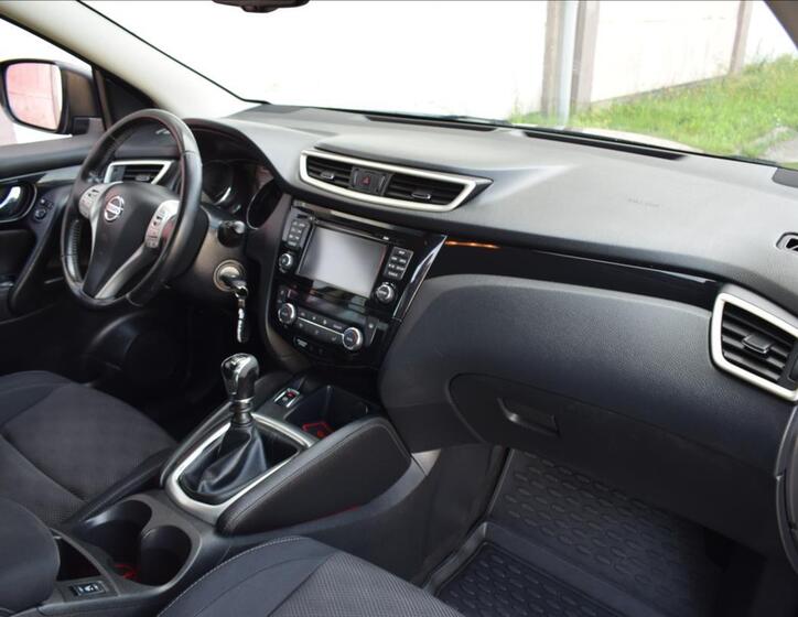 Nissan Qashqai 22