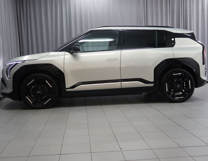 KIA EV3 5