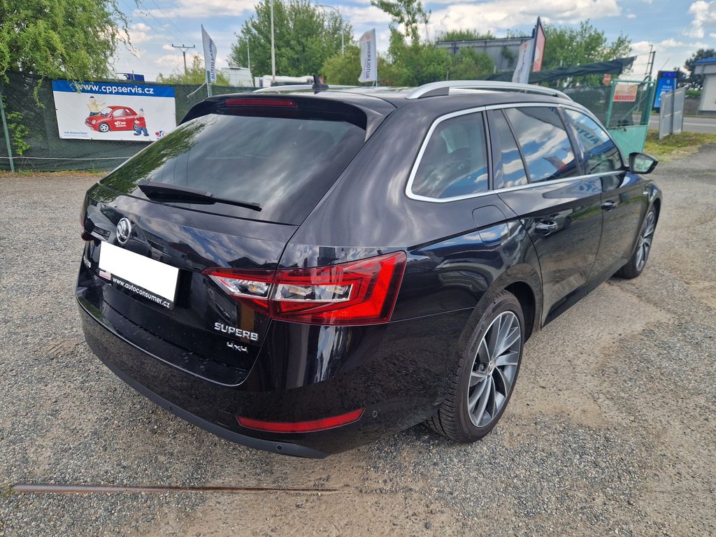 Škoda Superb