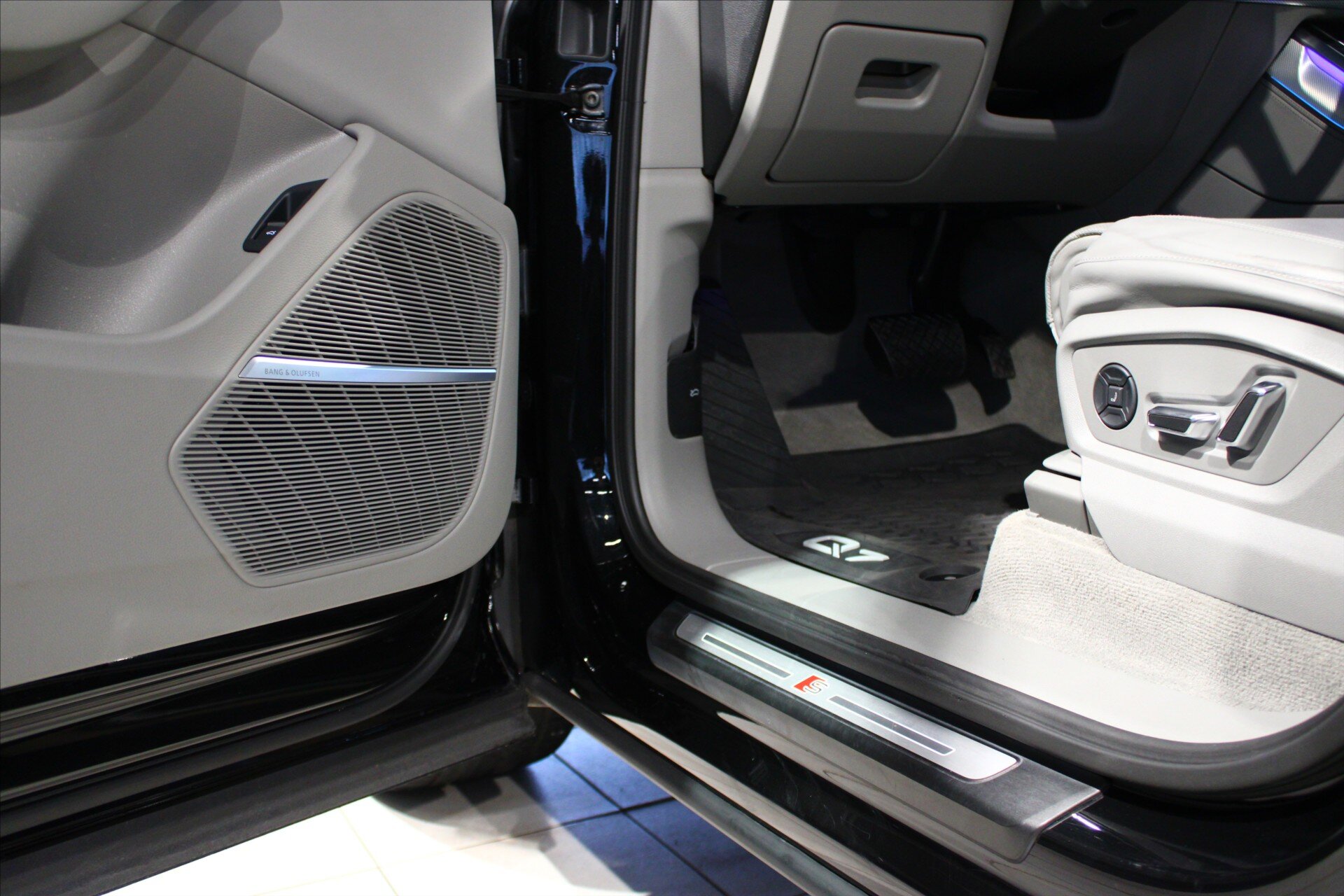 Audi Q7 SUV 3,0 l 210 kw