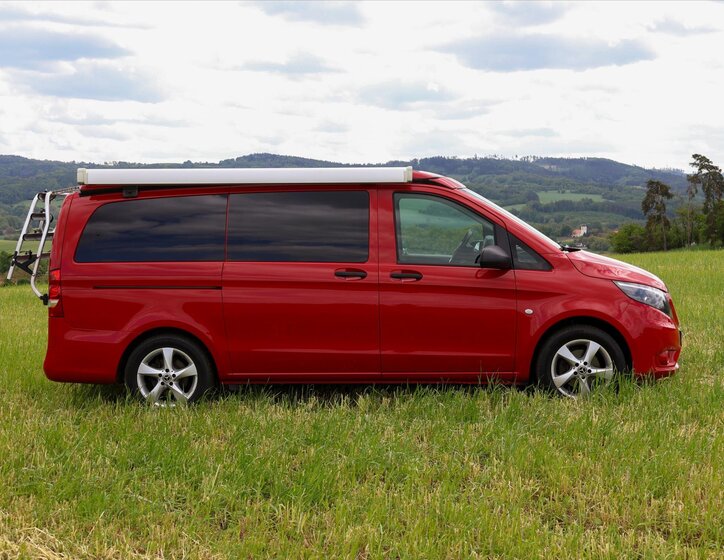 Mercedes-Benz Vito Kombi 2,1 l 100 kw