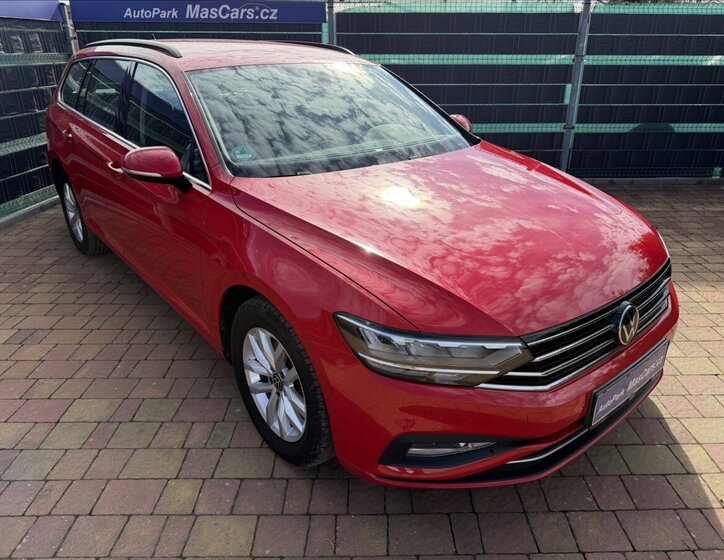 Volkswagen Passat Kombi 2,0 l 90 kw