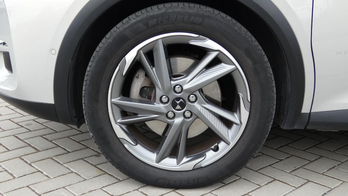 DS Automobiles DS7 Crossback