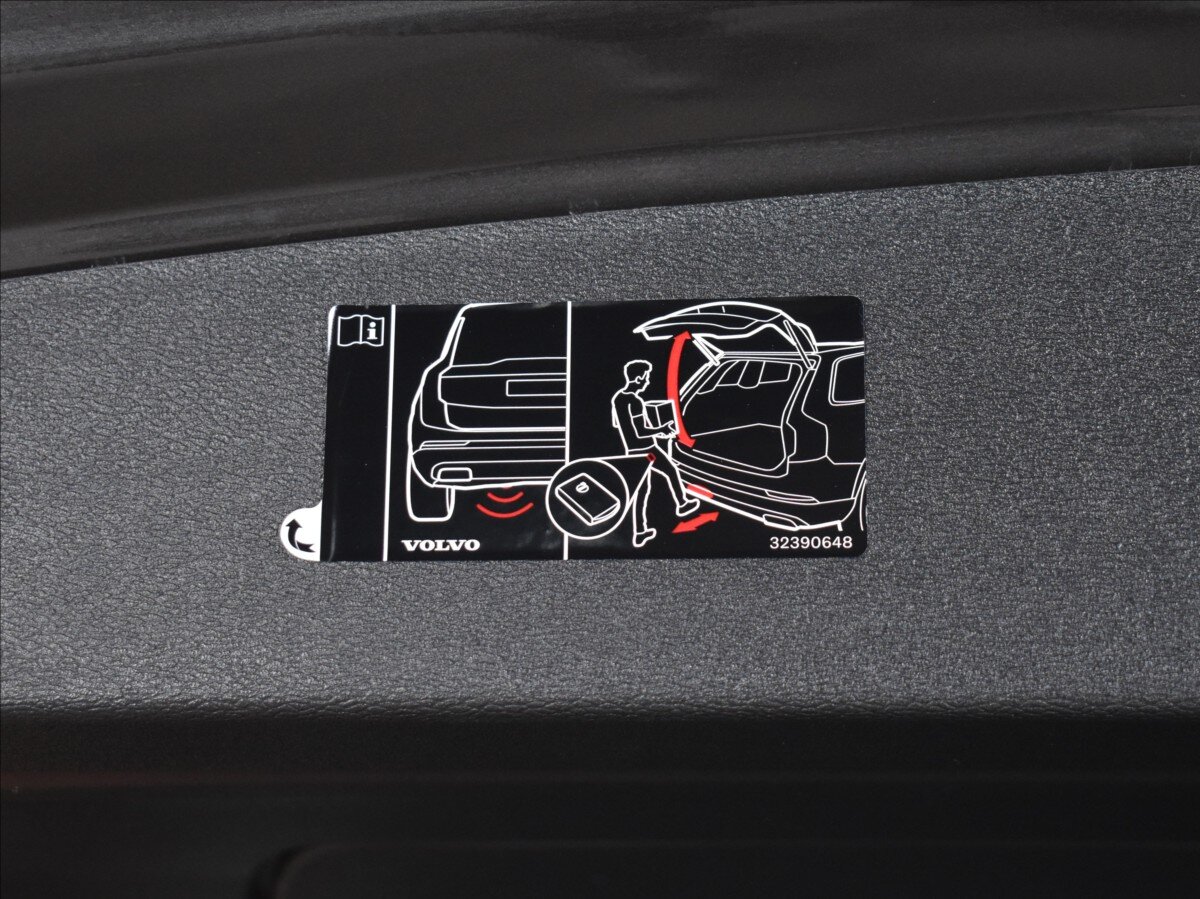 Volvo V60 Kombi 2,0 l 145 kw