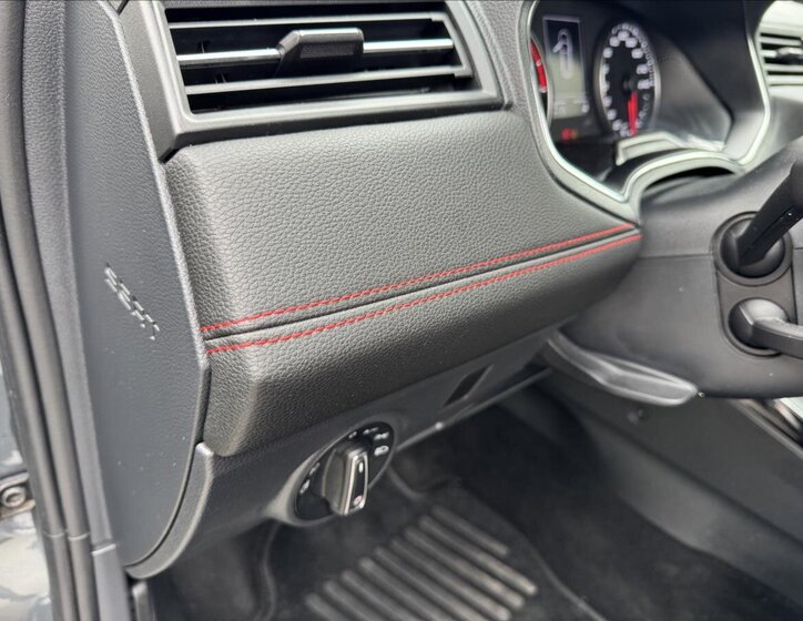 Seat Arona Hatchback 1,6 l 85 kw