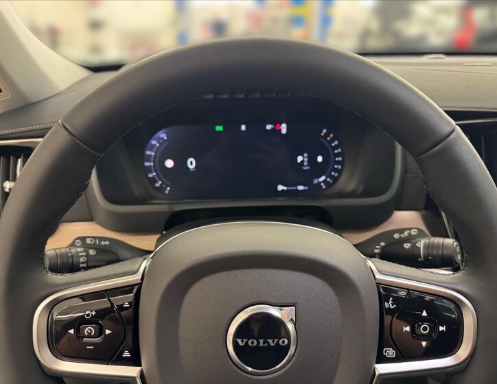 Volvo XC90 SUV 2,0 l 184 kw