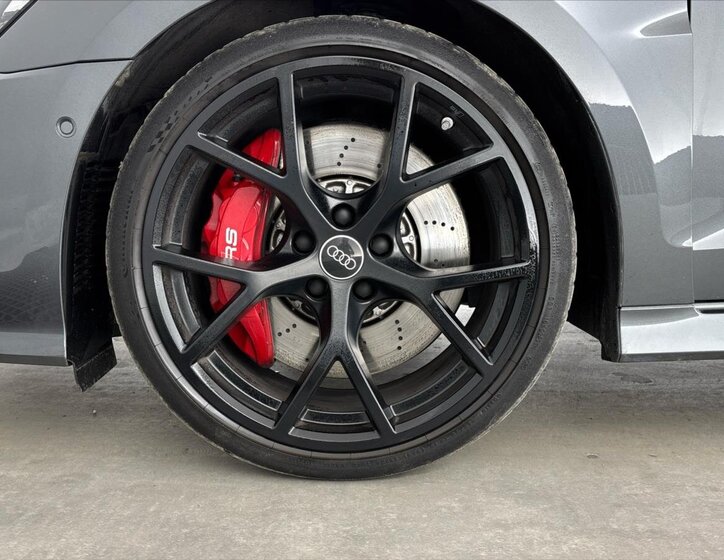 Audi RS 3 Sedan / Limuzína 2,5 l 294 kw