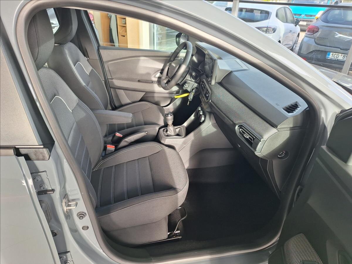 Dacia Sandero Hatchback 999,0 74 kw