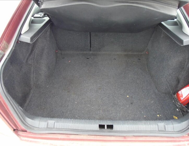 Škoda Octavia Liftback 1,9 l 66 kw