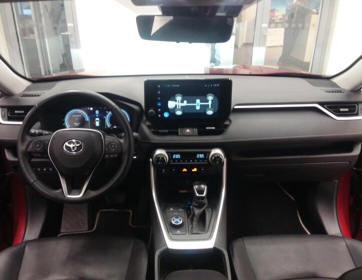 Toyota RAV4 SUV 2,5 l 131 kw