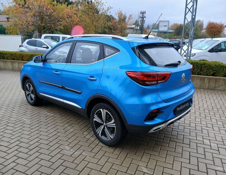 MG ZS 4