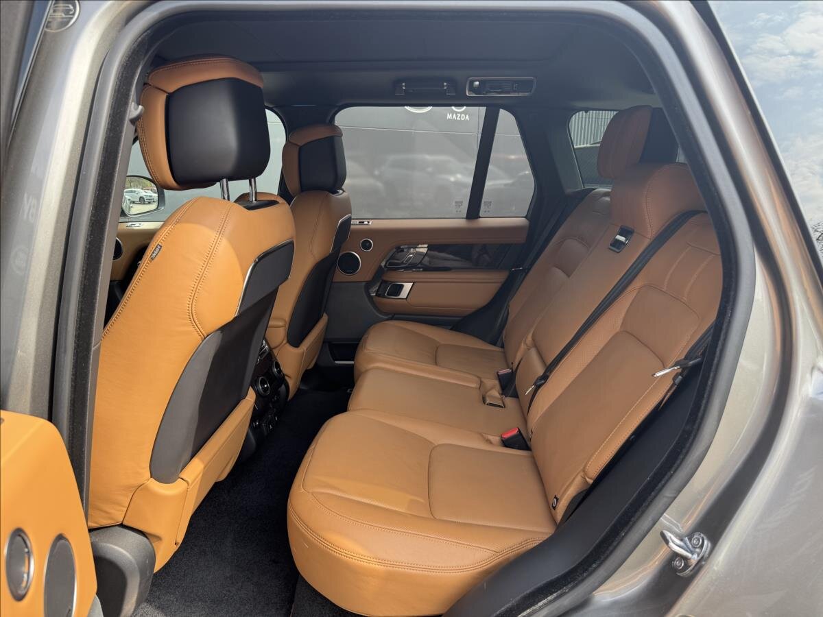 Land Rover Range Rover SUV / Terénní 4,4 l 250 kw