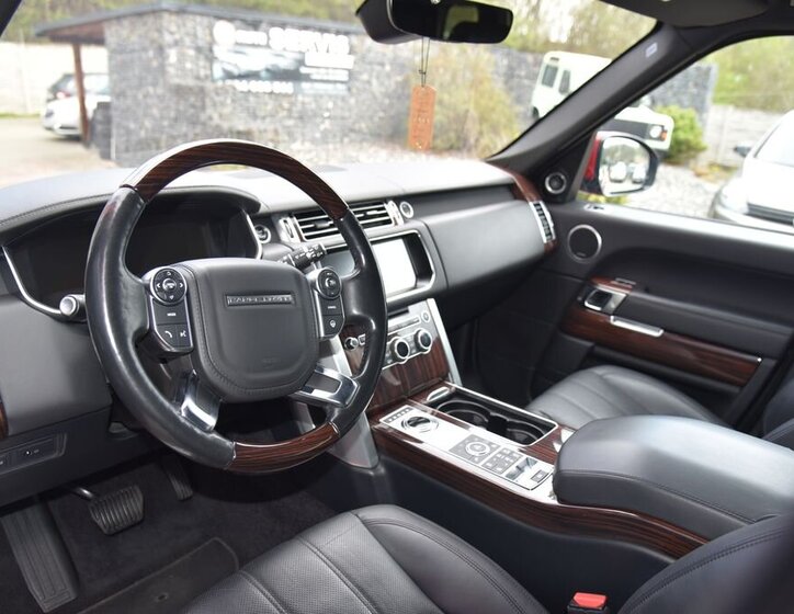 Land Rover Range Rover SUV / Terénní 4,4 l 250 kw