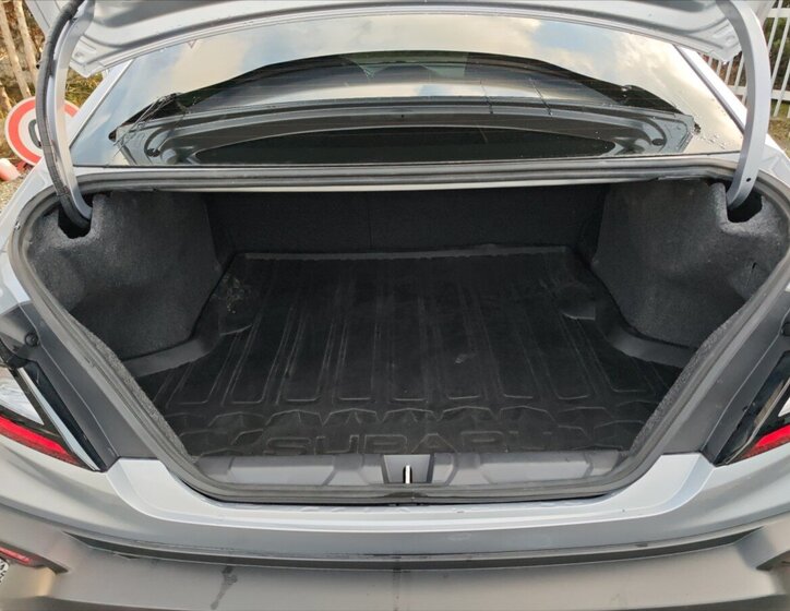 Subaru WRX Sedan / Limuzína 2,4 l 199 kw