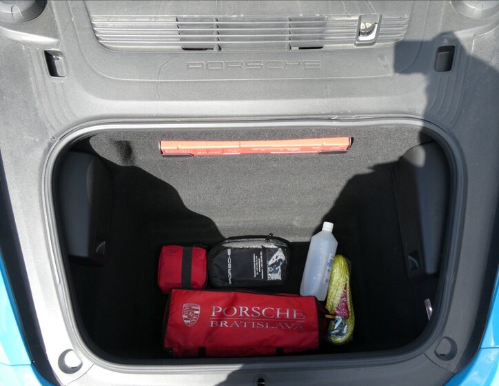 Porsche Cayman Kupé 2,5 l 257 kw