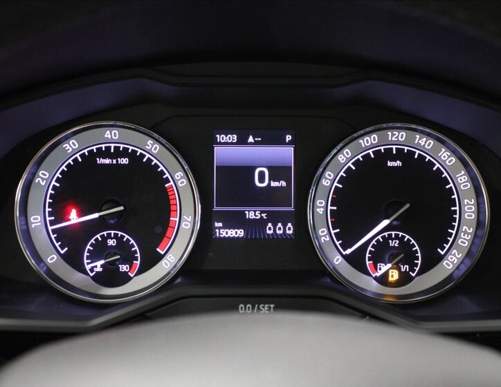 Škoda Superb Sedan / Limuzína 1,8 l 132 kw