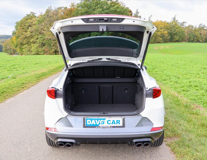 Cupra Formentor SUV / Terénní 2,0 l 228 kw