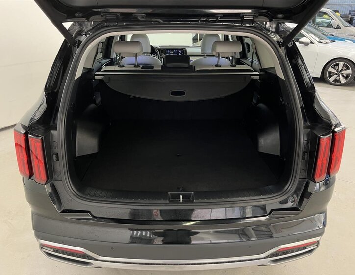 KIA Sorento SUV / Terénní 2,2 l 148 kw