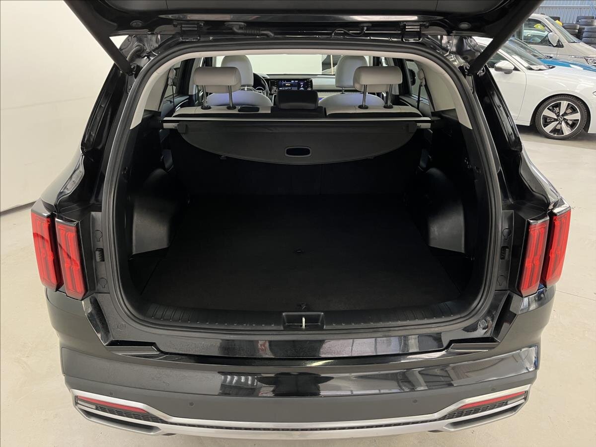 KIA Sorento SUV / Terénní 2,2 l 148 kw