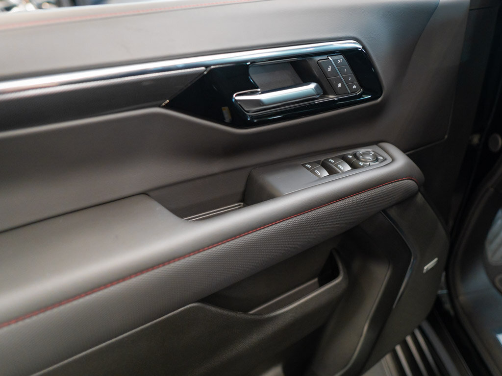 Chevrolet Tahoe SUV 6,2 l 313 kw