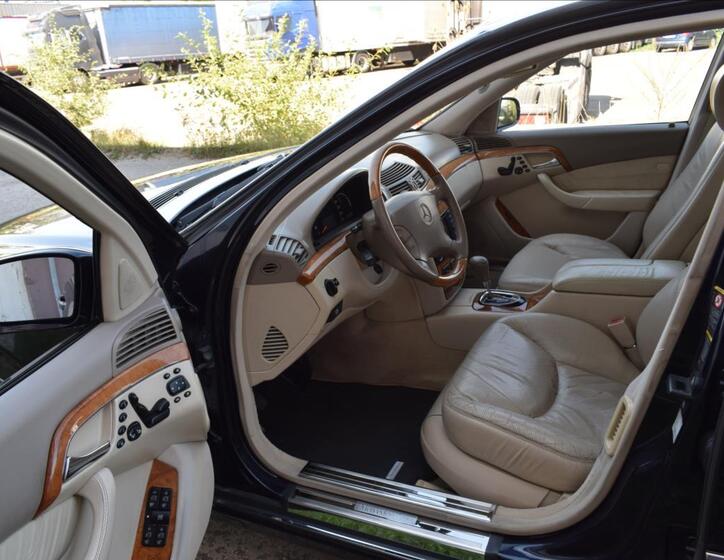 Mercedes-Benz Třídy S 11