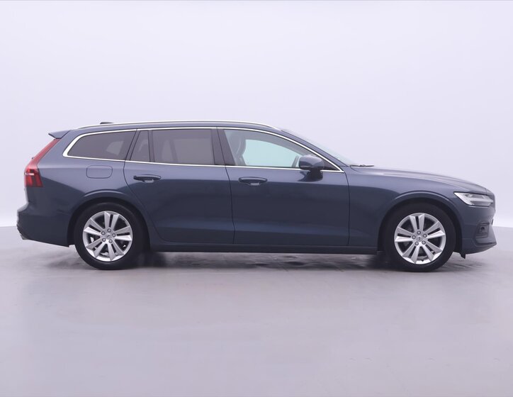 Volvo V60 8