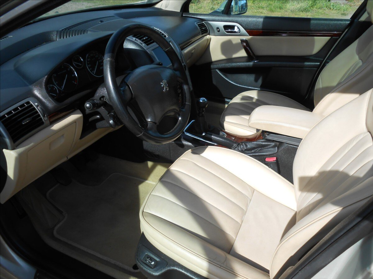 Peugeot 407 Kombi 2,2 l 120 kw