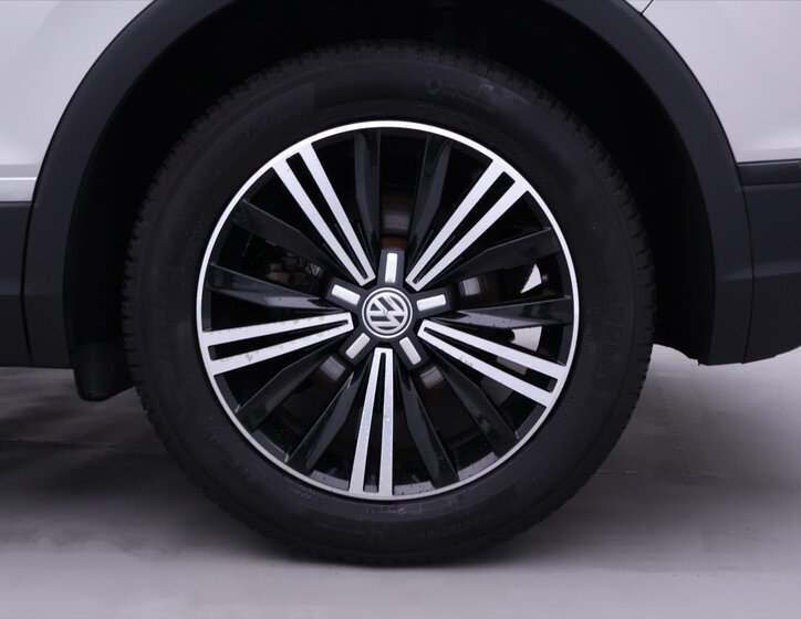 Volkswagen Tiguan 26