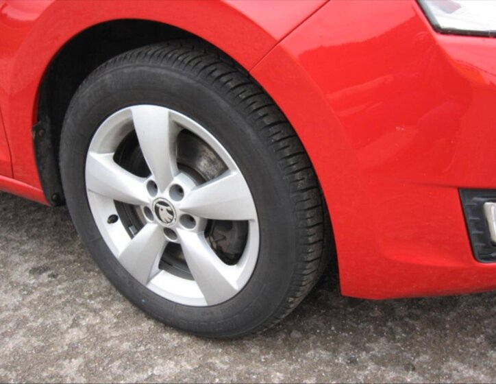 Škoda Rapid Hatchback 1,2 l 81 kw