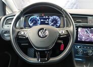 Volkswagen Golf 10