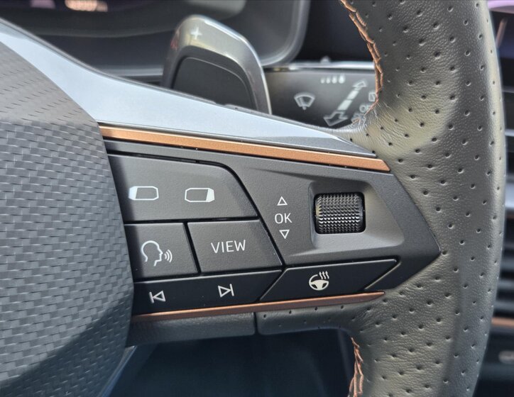 Cupra Formentor SUV / Terénní 2,0 l 180 kw