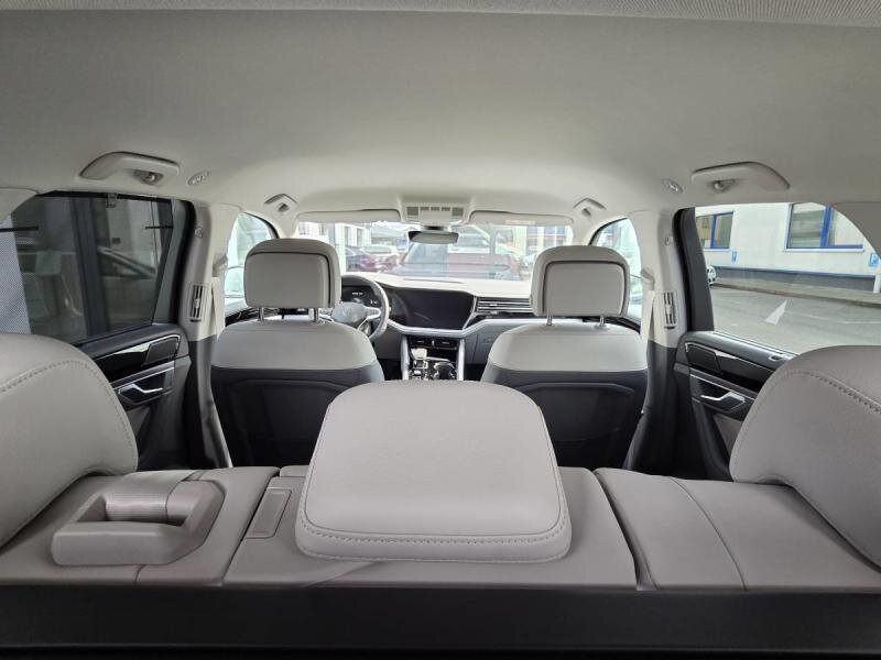 Volkswagen Touareg SUV 3,0 l 210 kw