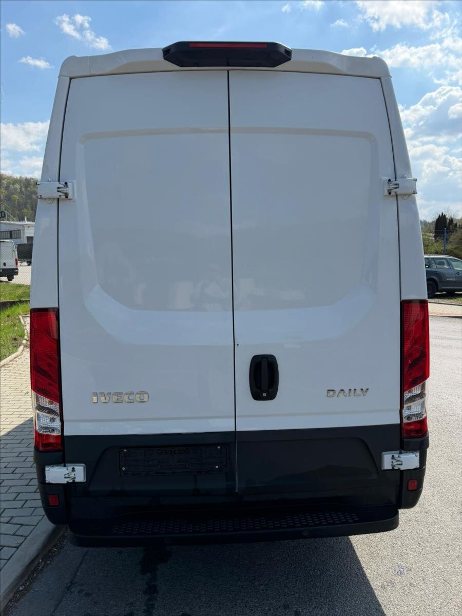 Iveco Daily Ostatní 2,3 l 115 kw